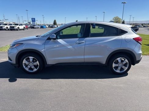 Certified 2022 Honda HR-V LX image 3
