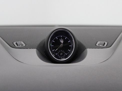 Used 2022 Maserati Levante GT image 26