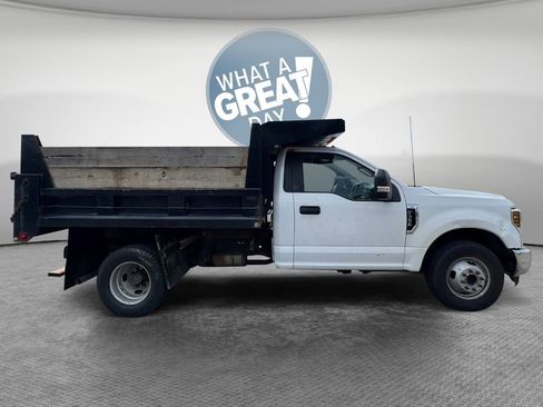 Used 2019 Ford F350 XL w/ XL Value Package image 2