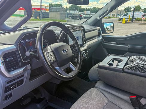 Used 2021 Ford F150 XLT w/ Equipment Group 302A High AWD/4WD image 6