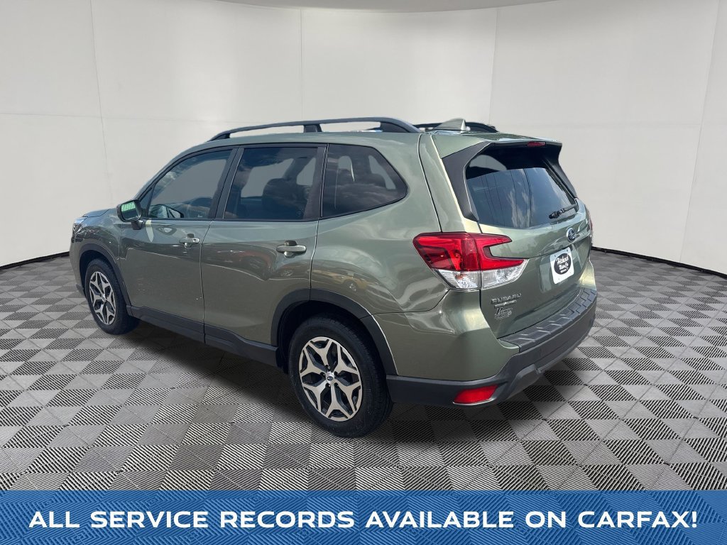 Used 2020 Subaru Forester Premium AWD/4WD image 4