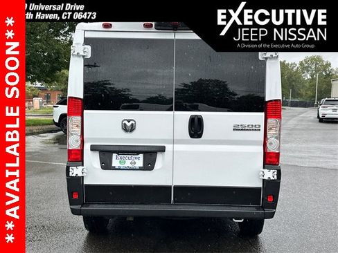 Used 2023 RAM ProMaster 2500 image 3