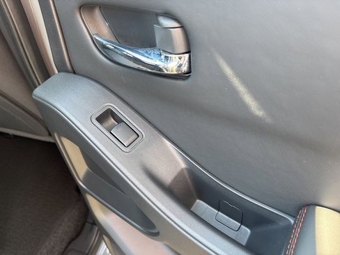 Used 2023 Nissan Frontier PRO-4X w/ Technology Package image 65