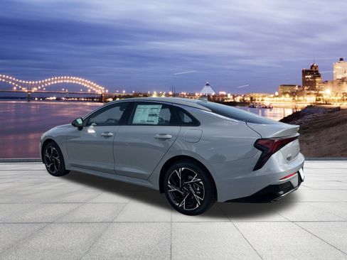New 2025 Kia K5 GT-Line image 3