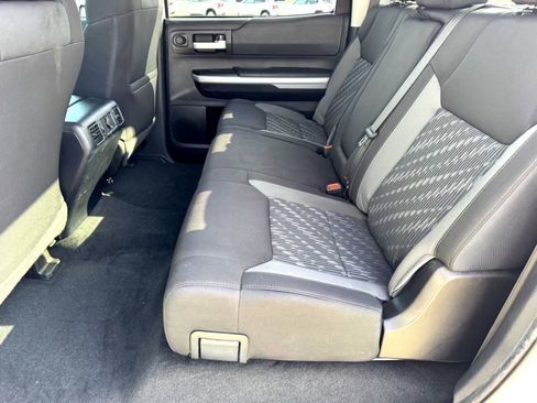 Used 2020 Toyota Tundra SR5 w/ SR5 Upgrade Package image 17