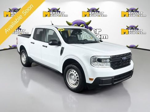 Used 2024 Ford Maverick XL FWD image 3