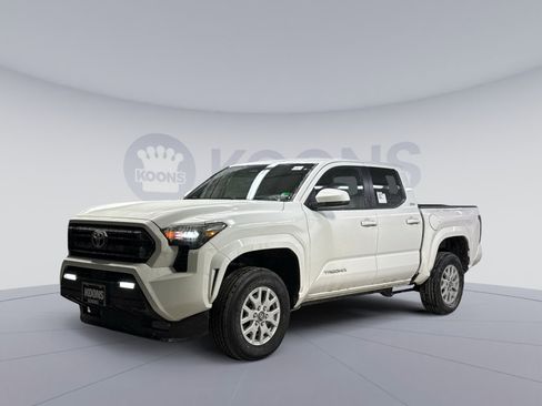 New 2025 Toyota Tacoma SR5 image 1
