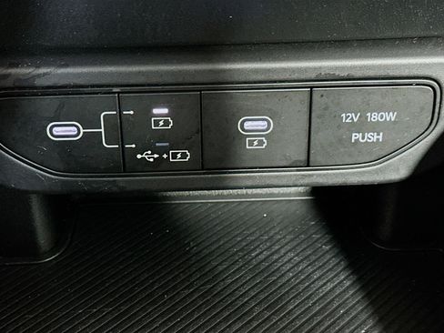 Used 2025 Kia K4 LXS image 26