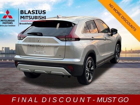 Used 2023 Mitsubishi Eclipse Cross SE image 8