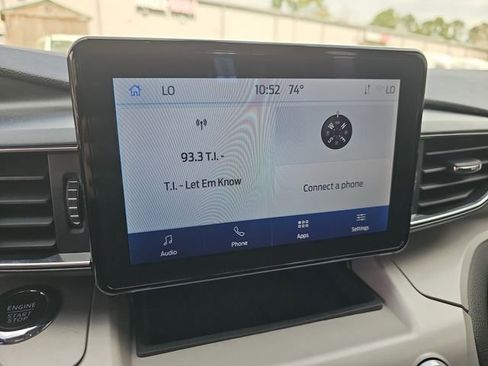 Used 2023 Ford Explorer XLT w/ Equipment Group 202A image 26