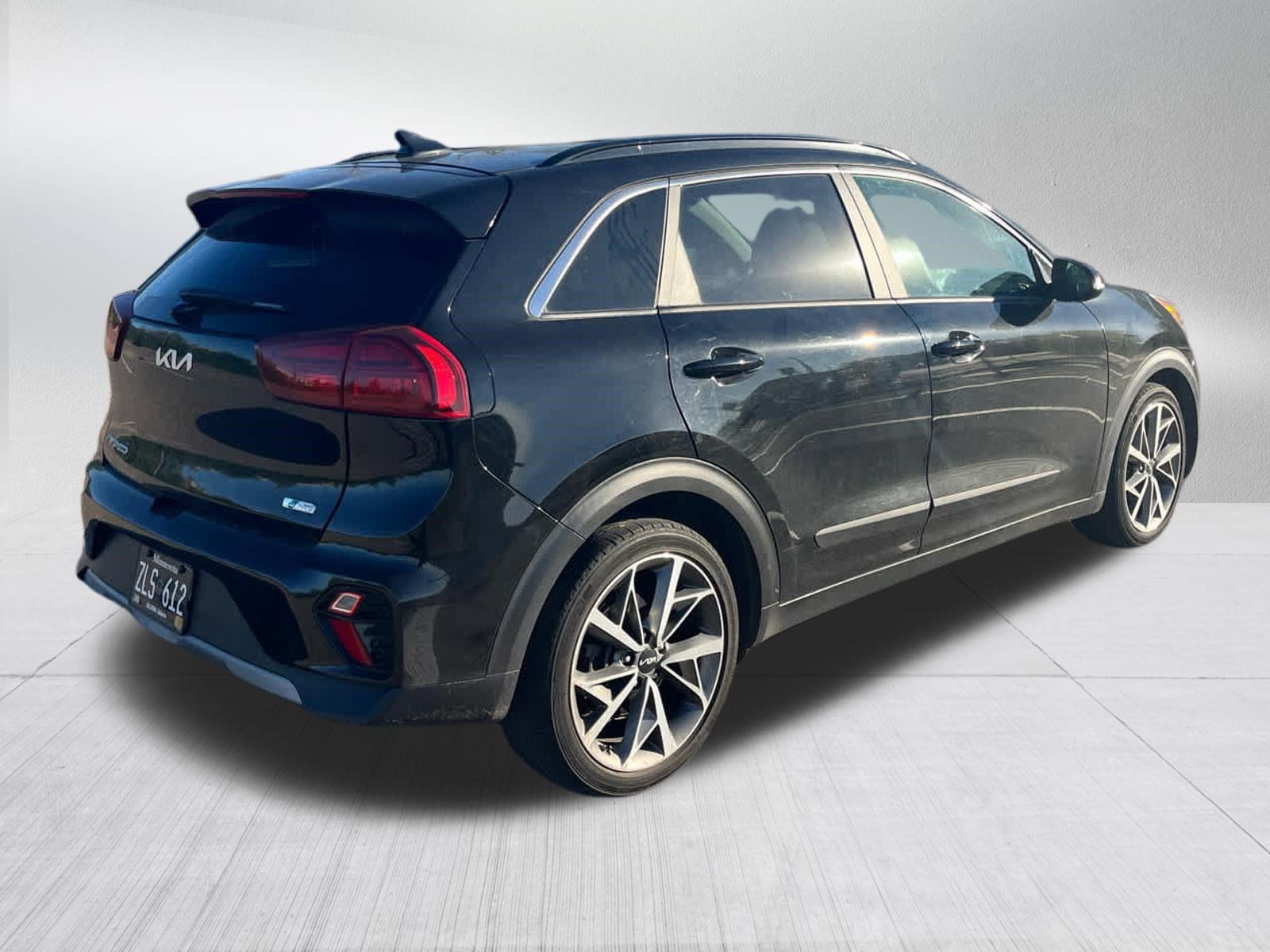 Used 2022 Kia Niro Touring Special Edition FWD image 6