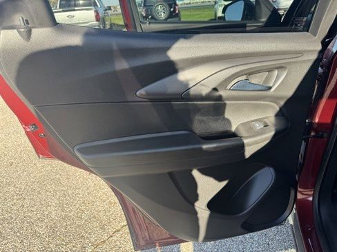 Used 2023 Chevrolet TrailBlazer RS image 22