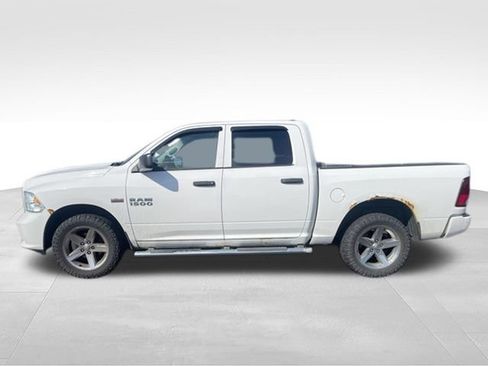 Used 2014 RAM 1500 Express AWD/4WD image 2