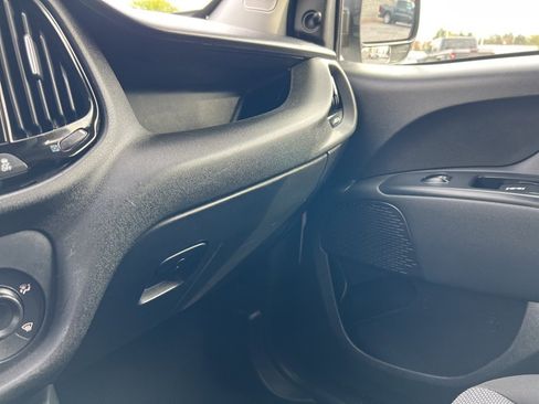 Used 2016 RAM ProMaster City Tradesman w/ Rear Back-up Camera Group image 25