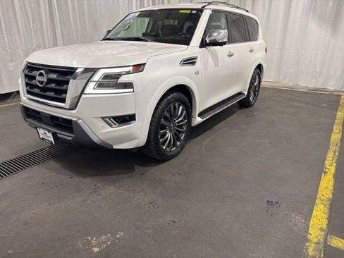 Used 2021 Nissan Armada Platinum w/ Captain's Chairs Package image 7