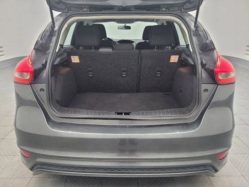 Used 2016 Ford Focus SE w/ SE Sport Package FWD image 29