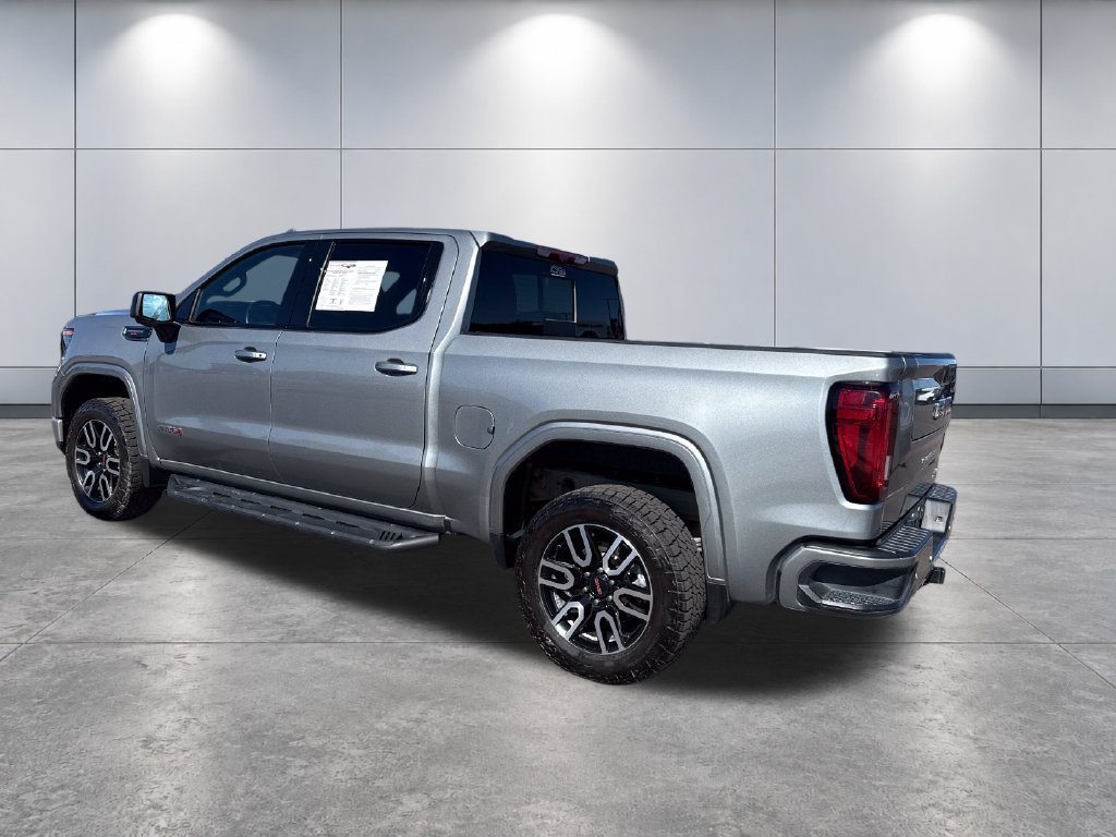 Used 2025 GMC Sierra 1500 AT4 w/ AT4 Premium Package AWD/4WD image 3