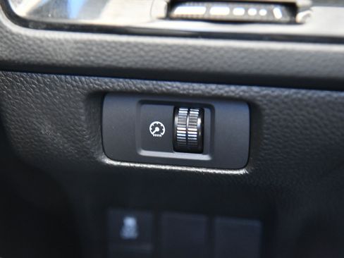 Used 2025 Honda Civic Sport image 30