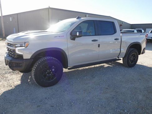 New 2026 Chevrolet Silverado 1500 ZR2 w/ ZR2 Bison Edition image 8