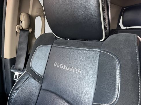 Used 2020 RAM 2500 Laramie AWD/4WD image 19