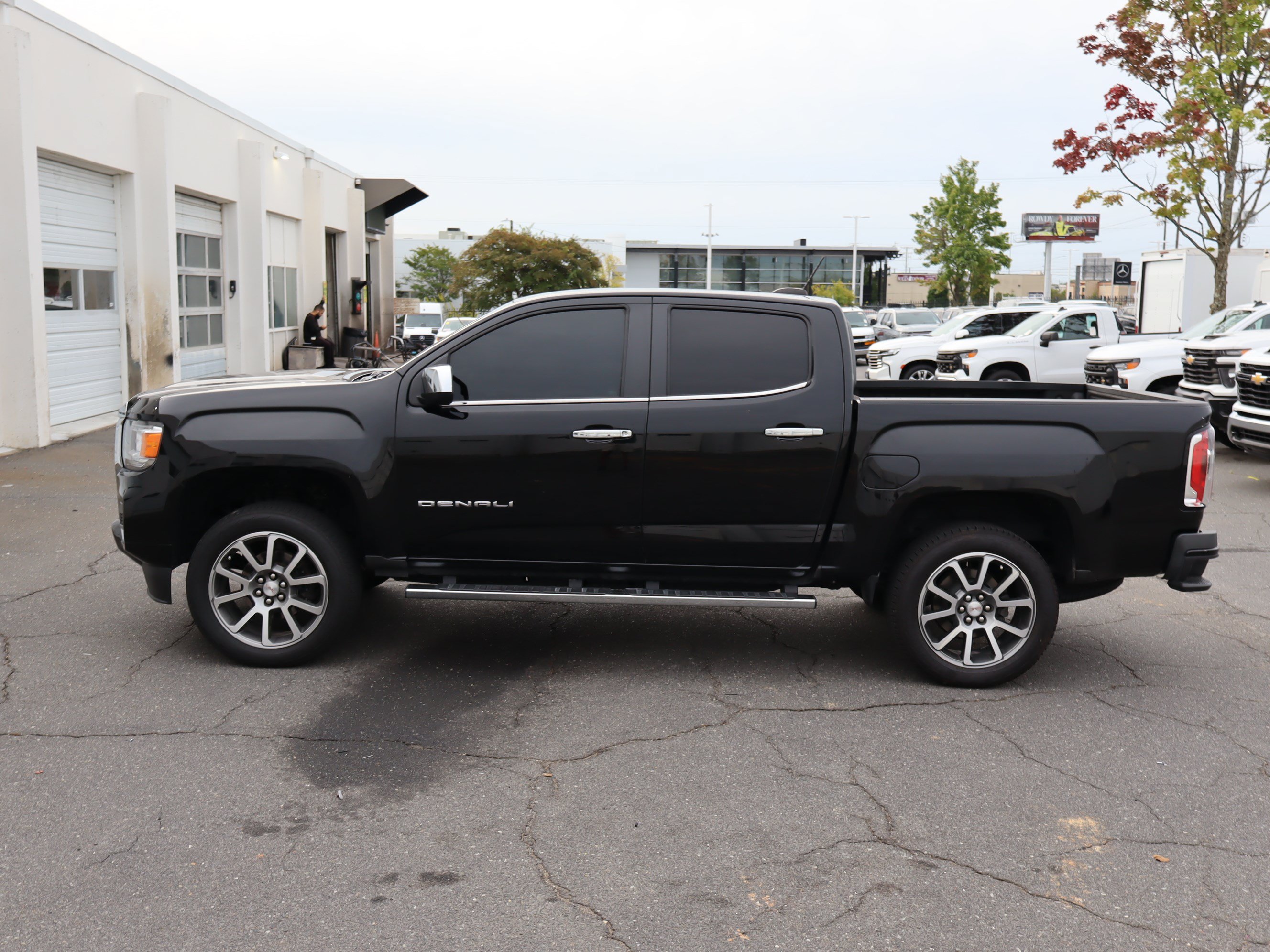 Used 2022 GMC Canyon Denali AWD/4WD image 18