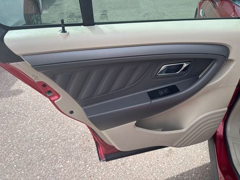 Used 2012 Ford Taurus SEL image 12
