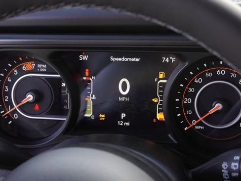 New 2026 Jeep Wrangler Unlimited Rubicon AWD/4WD image 31