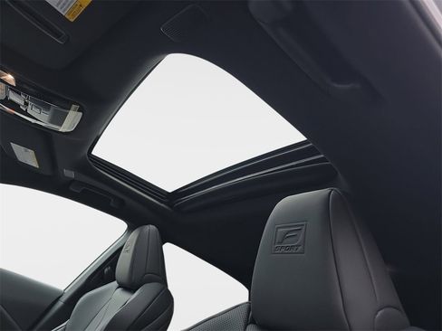 Used 2023 Lexus RX 350 F Sport image 31