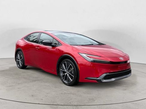 Used 2024 Toyota Prius Limited w/ Limited Premium Package AWD/4WD image 3