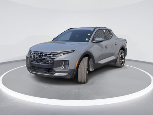 Used 2023 Hyundai Santa Cruz Limited w/ Cargo Package AWD/4WD image 3