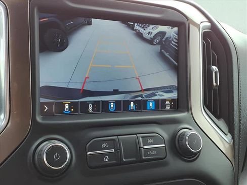 Used 2023 Chevrolet Silverado 2500 High Country w/ Z71 Off-Road Package image 19