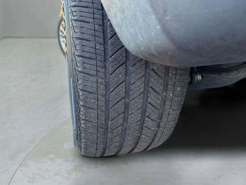 Used 2017 Lincoln MKC Reserve image 53