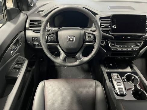 New 2025 Honda Ridgeline Black Edition image 16