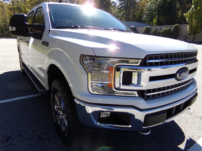 Used 2019 Ford F150 XLT w/ Equipment Group 302A Luxury AWD/4WD image 4