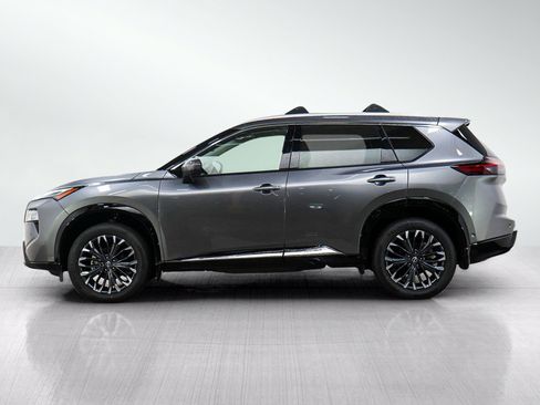 Used 2026 Nissan Rogue Platinum w/ Platinum Premium Package AWD/4WD image 2