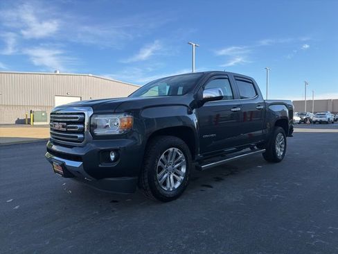 Used 2018 GMC Canyon SLT w/ Trailering Package image 3