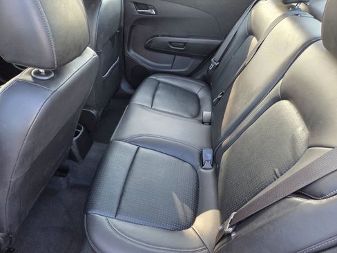 Used 2020 Chevrolet Sonic Premier image 11