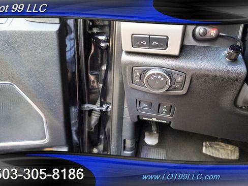 Used 2021 Ford F350 Platinum w/ Tremor Off-Road Package AWD/4WD image 29