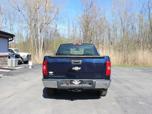 Used 2010 Chevrolet Silverado 1500 W/T AWD/4WD image 6