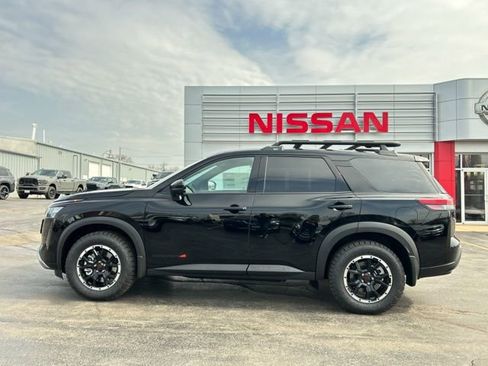 New 2026 Nissan Pathfinder Rock Creek AWD/4WD image 2