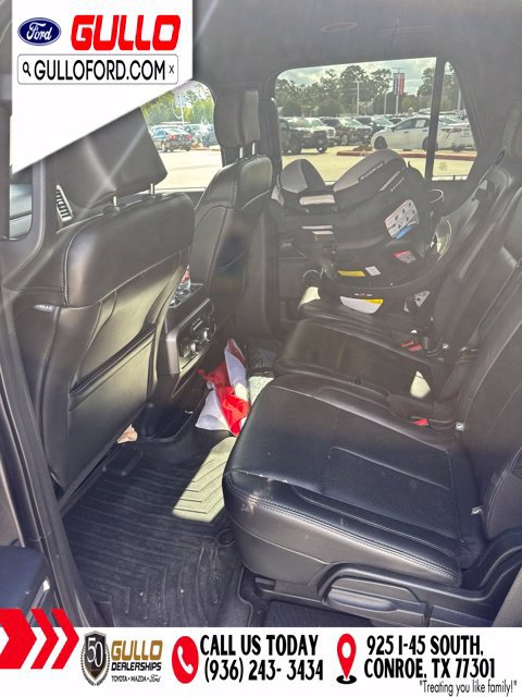 Used 2018 Ford Expedition XLT w/ Equipment Group 202A RWD image 9