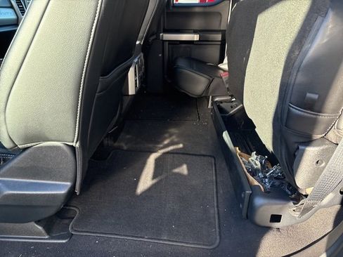 Used 2021 Ford F250 Lariat w/ Chrome Package image 36