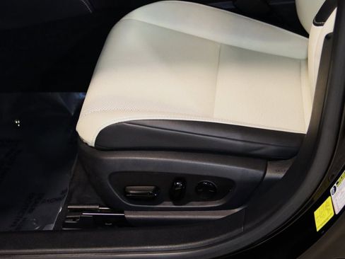 Used 2022 Lexus ES 350 w/ Premium Package image 34