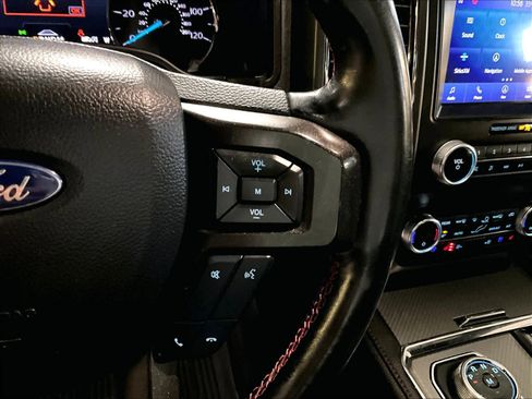 Used 2020 Ford Expedition Limited w/ Equipment Group 303A image 25