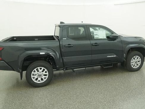New 2026 Toyota Tacoma SR5 image 10