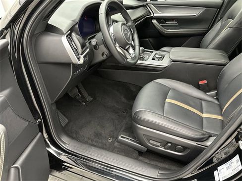 Used 2024 MAZDA CX-90 3.3 Turbo S w/ Premium Package image 11