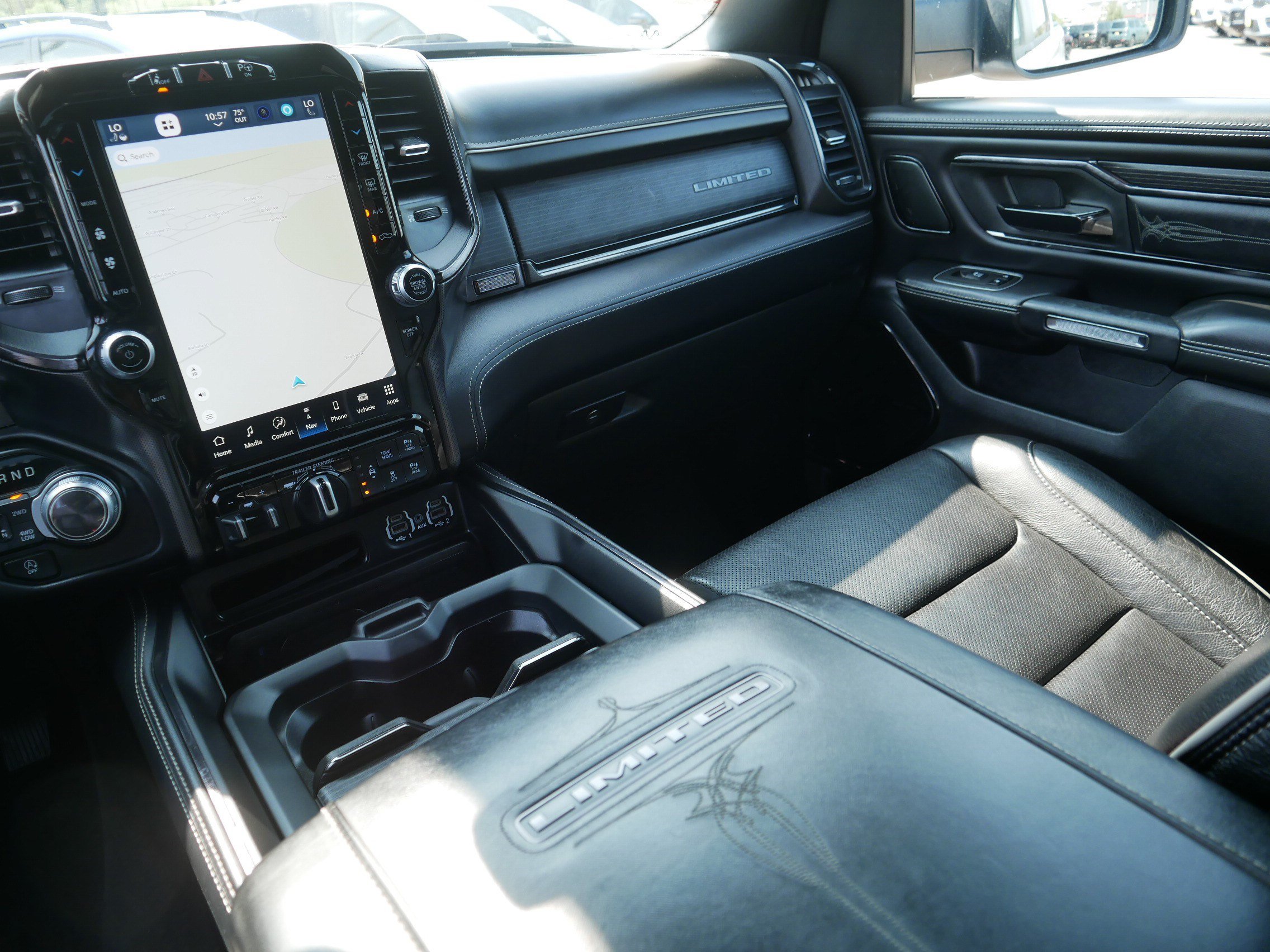 Used 2022 RAM 1500 Limited AWD/4WD image 11