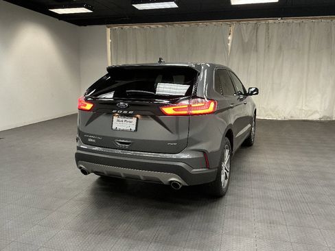 Used 2022 Ford Edge Titanium AWD/4WD image 5
