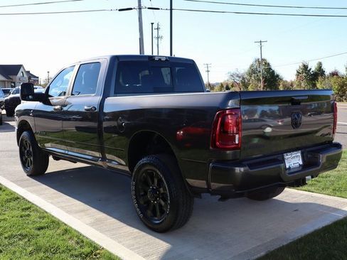 Used 2025 RAM 2500 Laramie w/ Night Edition image 36