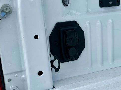 New 2026 Ford F350 Platinum image 36